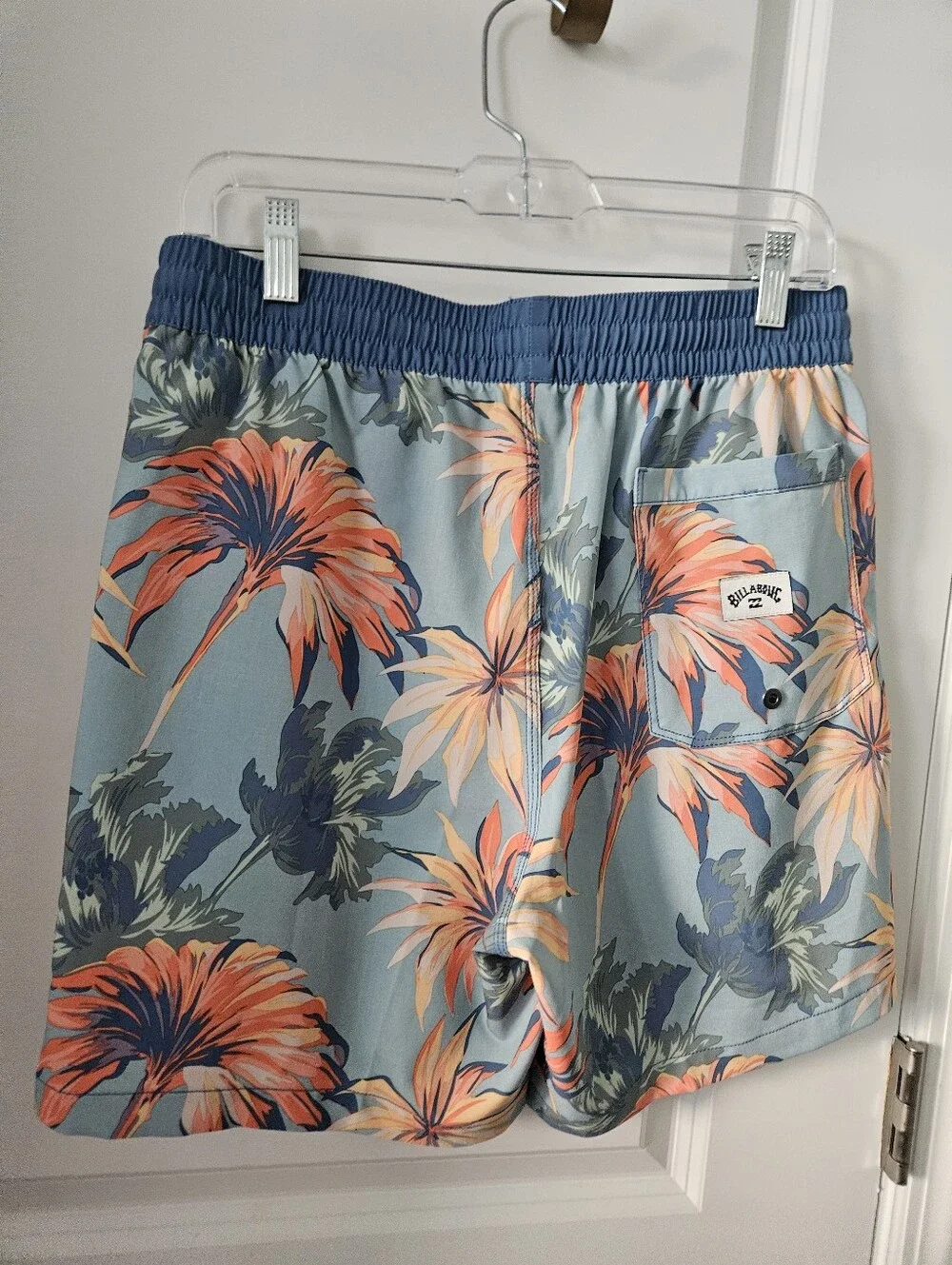 Billabong nwt mens